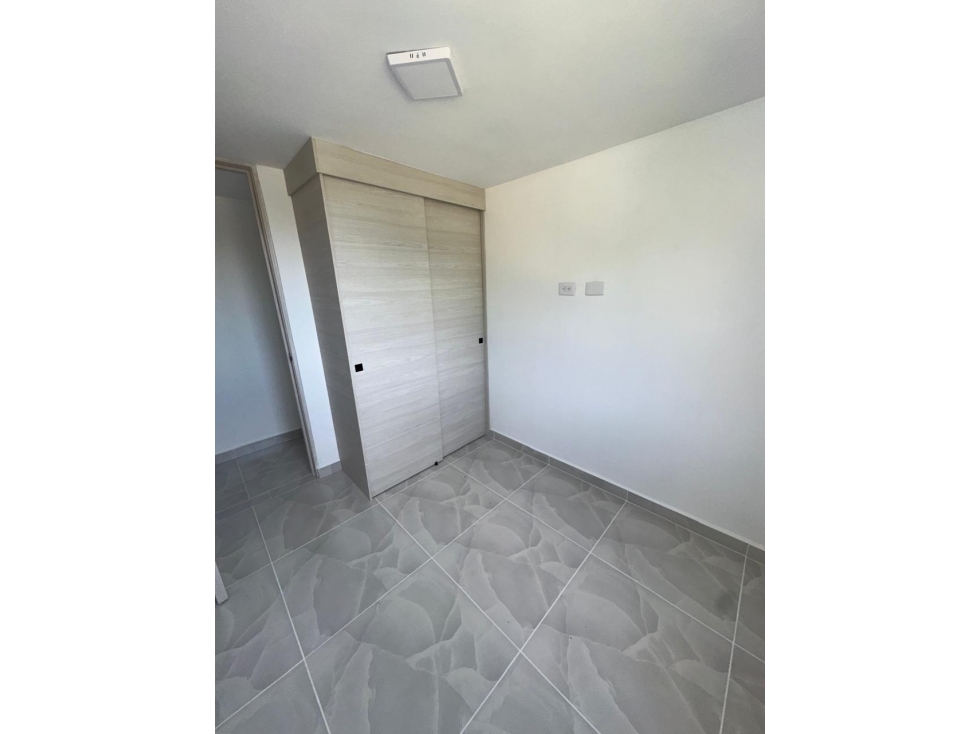 SE VENDE APARTAMENTO UNIDAD RESIDENCIAL EL BOSQUE - TRAPICHE — foto 4