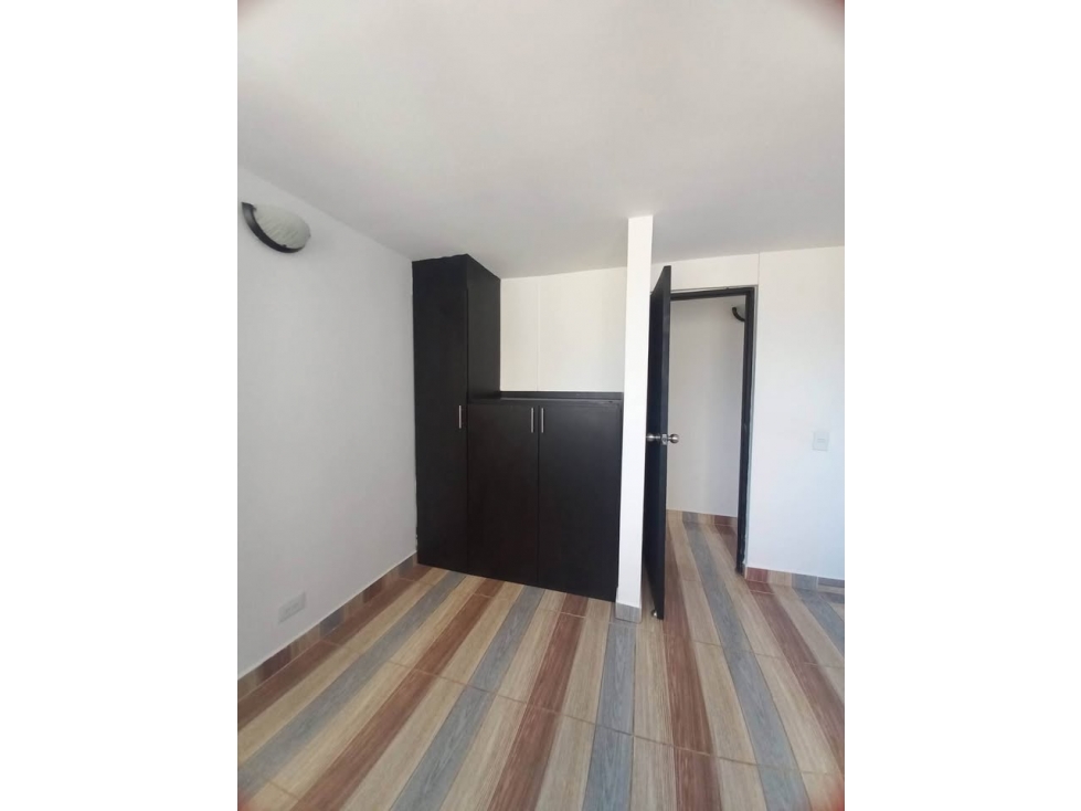 APARTAMENTO EN VENTA BELLO - VALADARES - TRIGALES — foto 4