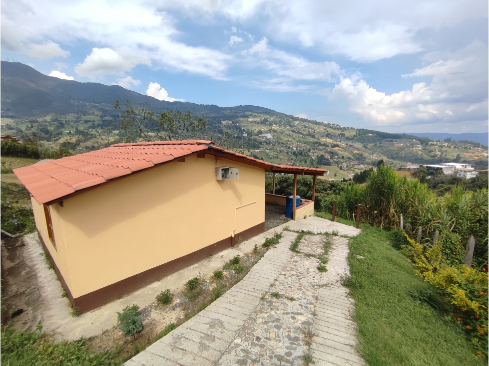 FINCA EN VENTA SAN CRISTOBAL - LA CUCHILLA - 2