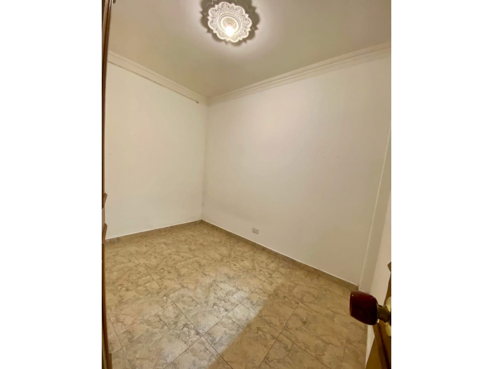 SE VENDE HERMOSA CASA PISO 1 - ZONA ROSA BARRIO OBRERO - BELLO — foto 5