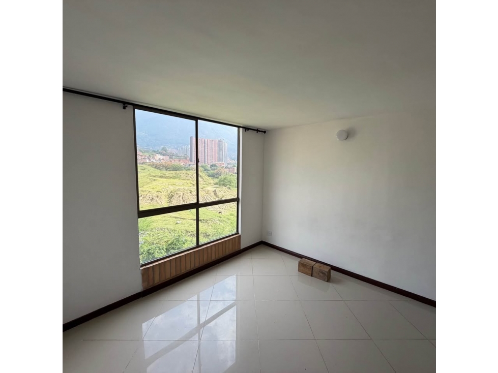 APARTAESTUDIO EN VENTA BELLO - VALADARES - AGUA CLARA