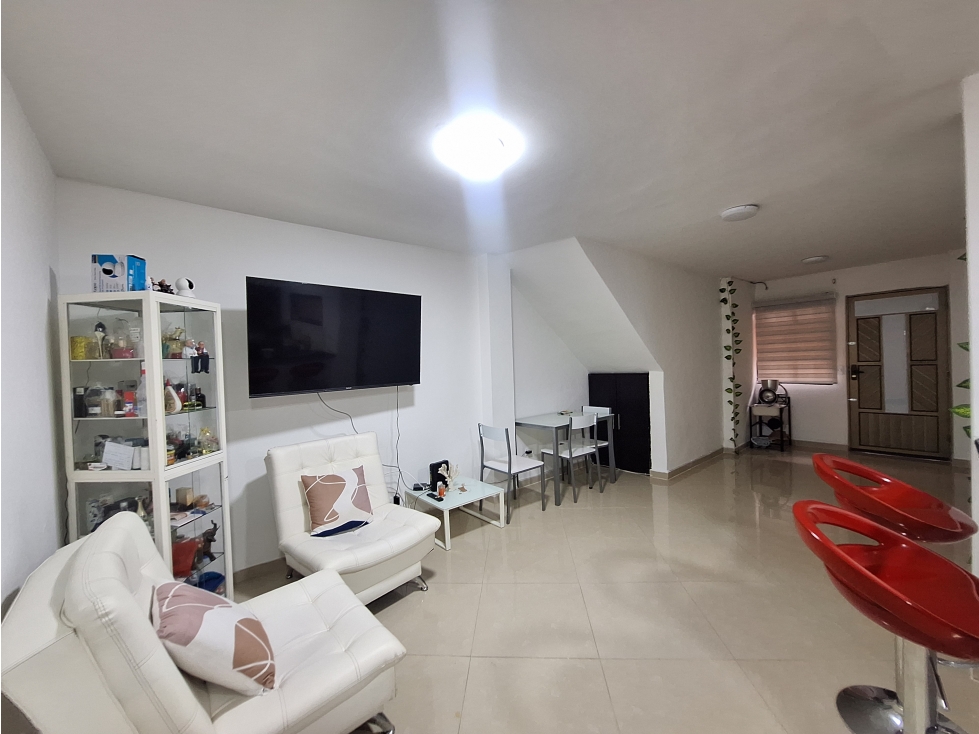 CASA EN VENTA LA ESTRELLA — foto 4