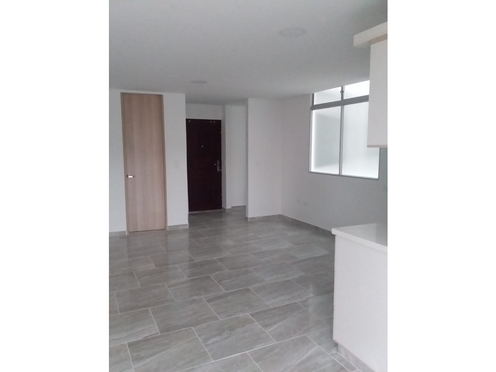 APARTAMENTO EN VENTA EN SURAMERICA — foto 5