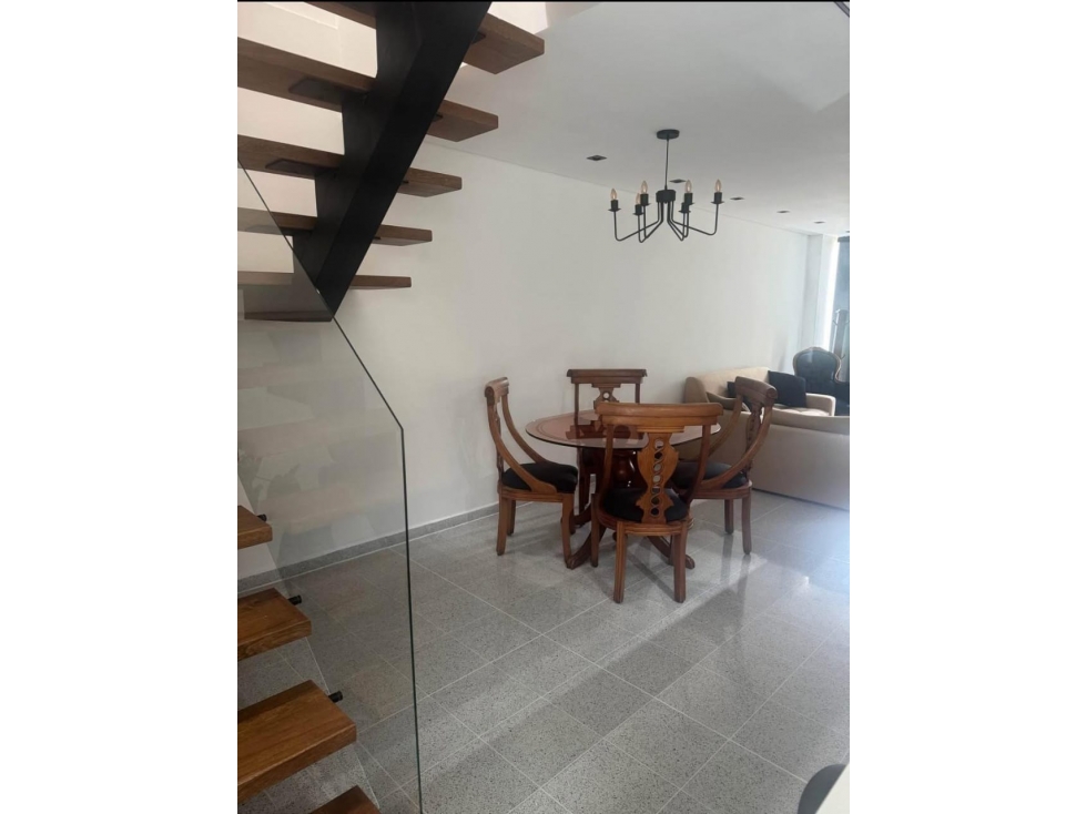 VENDO HERMOSA CASA 2 PLANTAS - UBICADA RIO NEGRO BARRIO EL NOGAL — foto 5
