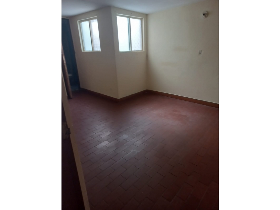 CASA EN VENTA LA AMERICA - BARRIO CRISTOBAL — foto 5