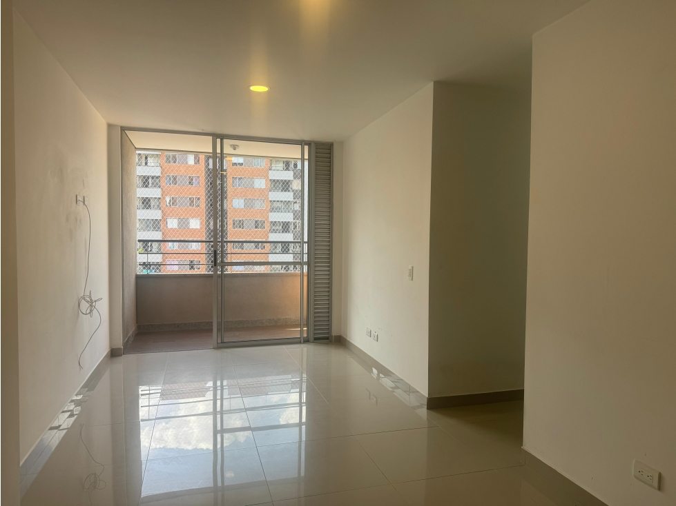 VENDO HERMOSO APARTAMENTO URBANIZACIÓN VILLA DEL PARQUE - ITAGÜÍ — foto 2