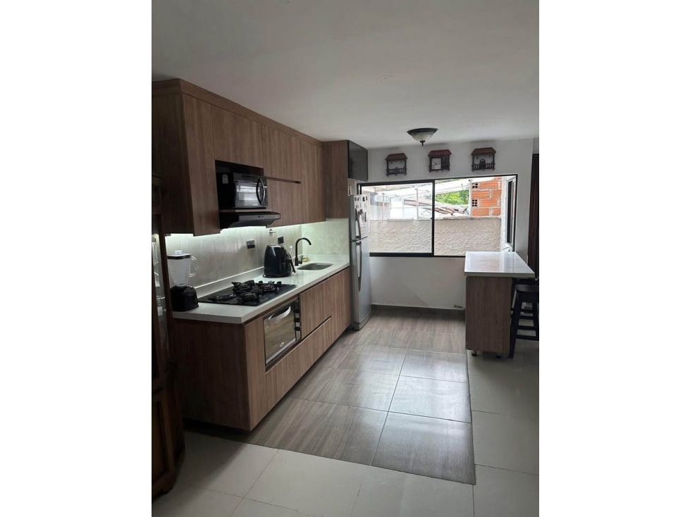 CASA EN VENTA - BELLO - CABAÑAS 72MTS — foto 2
