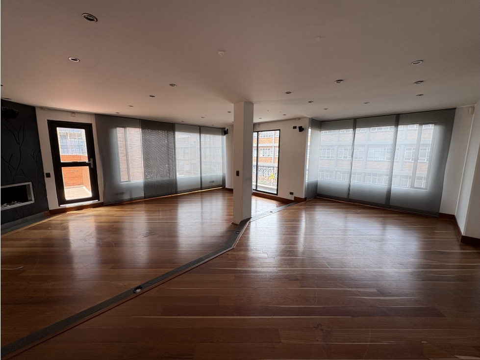 Arriendo - Chico Navarra - Apartamento - Bogotá