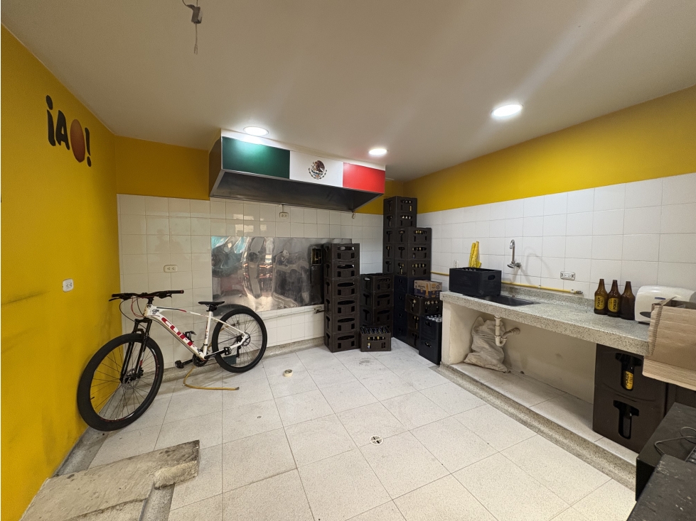 Arriendo - Local - Plaza Inspira Gourmet - Universidades - Las Aguas — foto 2