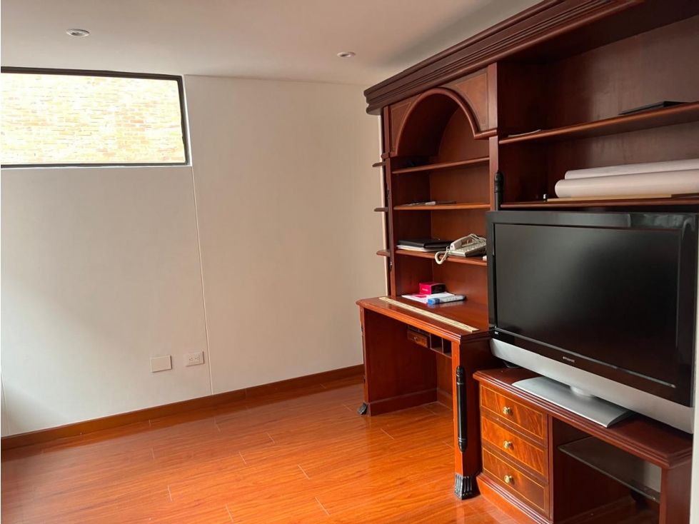 Apartamento - Arriendo - Venta - Chico — foto 4