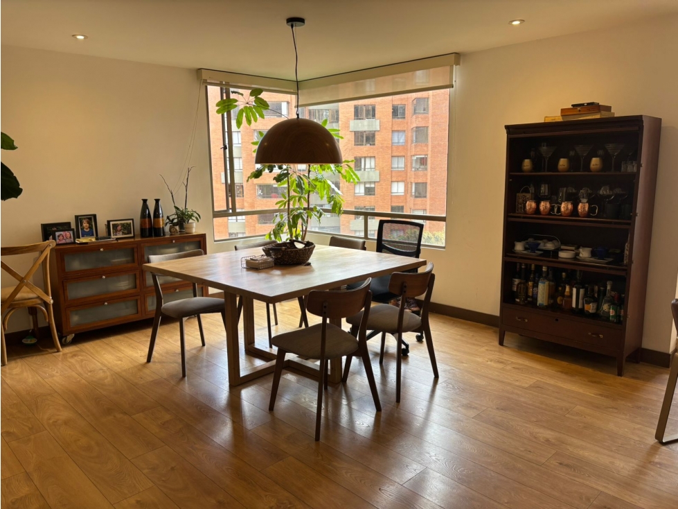 Apartamento - Venta - Bogotá - La Carolina — foto 2