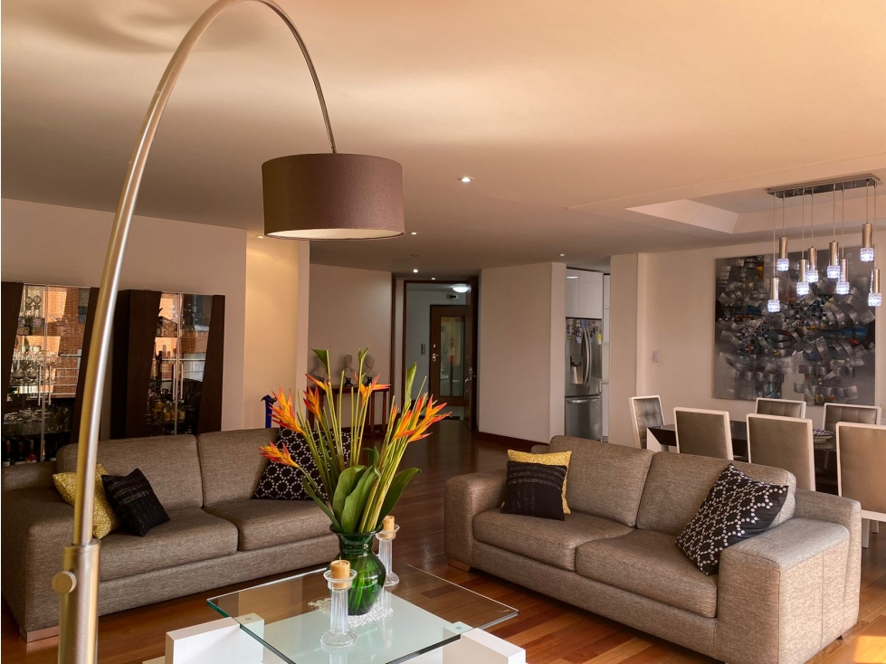 Apartamento - Arriendo - Bogotá - Santa Barbara