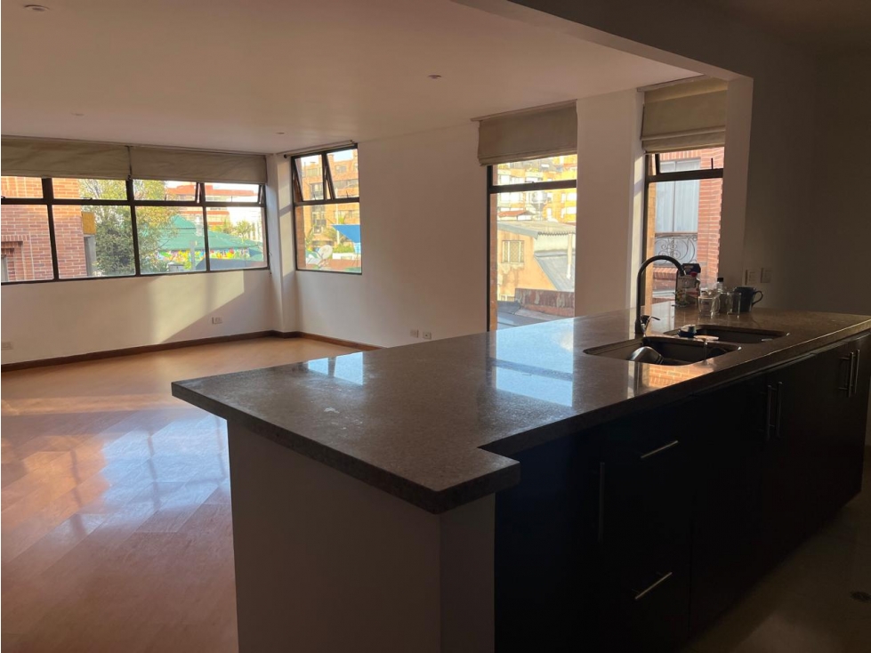 Arriendo - Apartamento - Santa Barbara - Usaquen - Bogota — foto 2