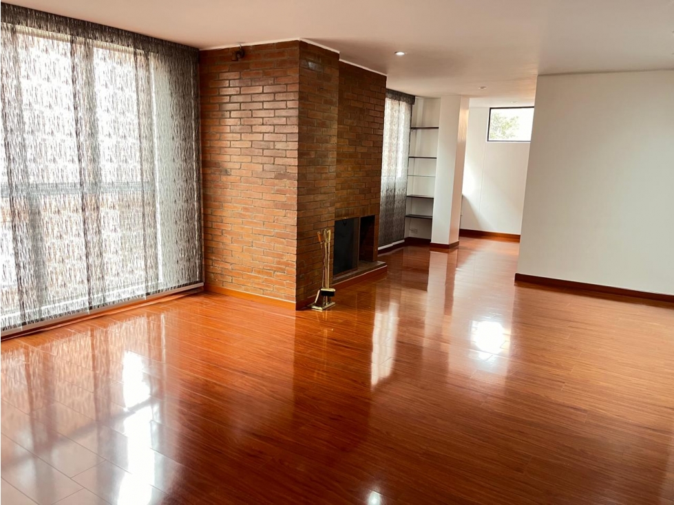 Apartamento - Arriendo - Venta - Chico — foto 2