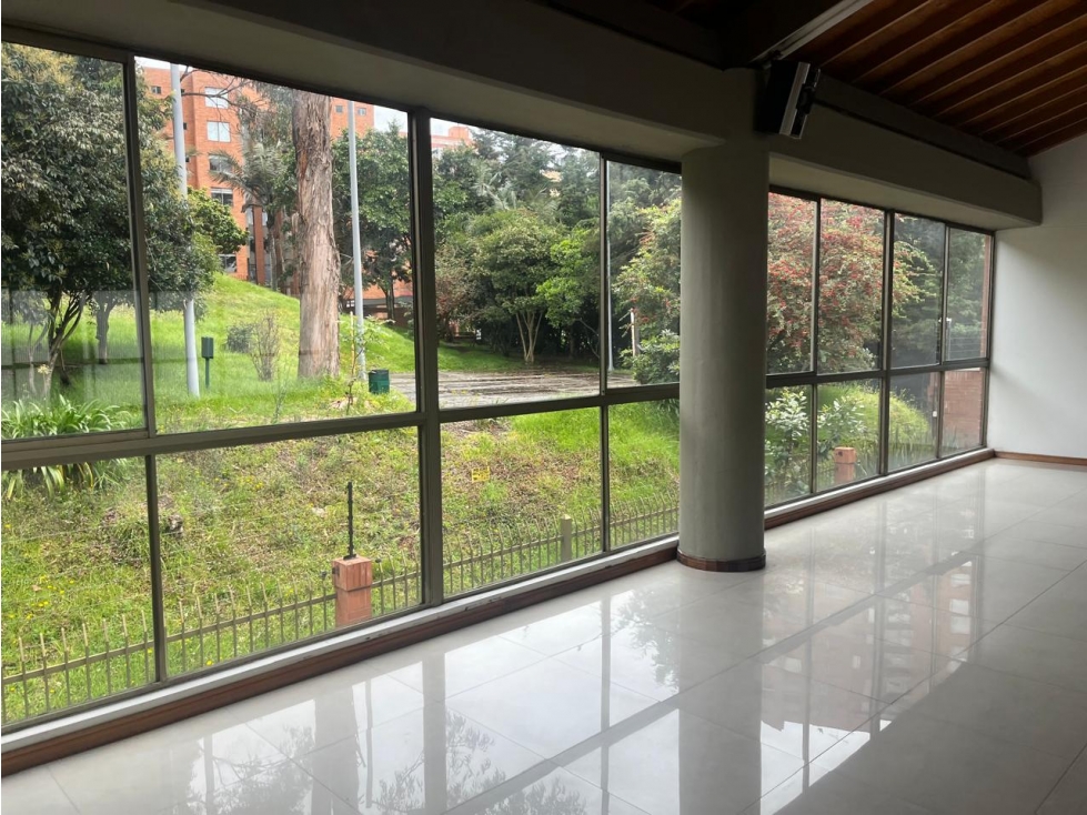 Venta - Casa - Arboleda de Gratamira - Bogotá — foto 4