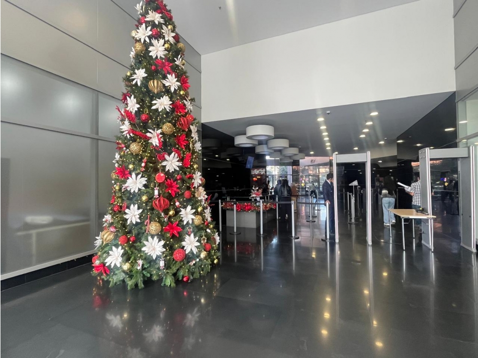 Oficina en Venta/Arriendo - Bogotá - Usaquén — foto 3