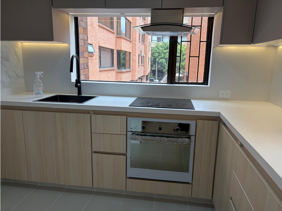 Apartamento Arriendo - La Carolina — foto 3