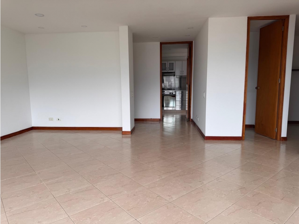 VENTA APARTAMENTO LA FRONTERA EL POBLADO 114 M² PISO 21 CON VISTA — foto 4