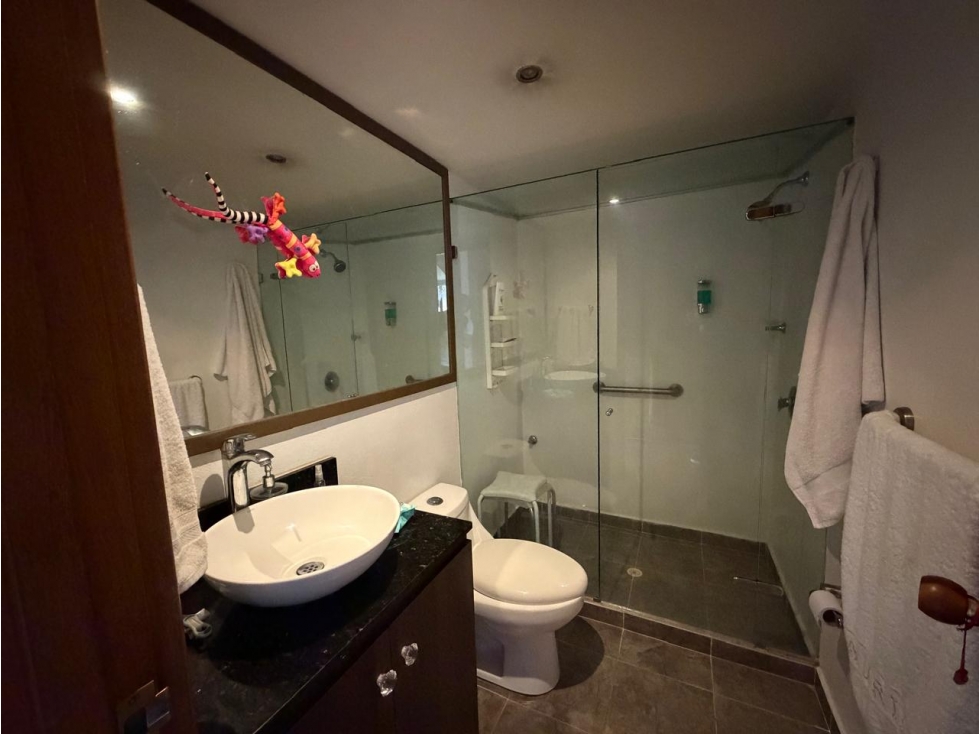 VENTA DE APARTAMENTO DE 129 M² EN LOS BALSOS, EL POBLADO, MEDELLÍN — foto 3