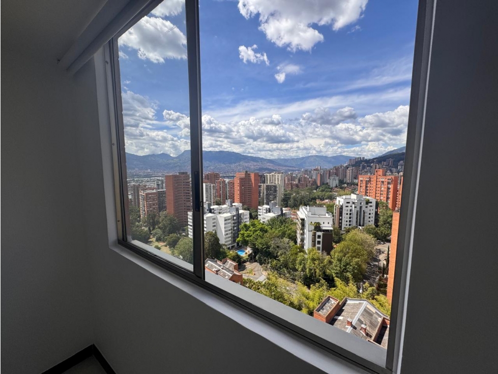 VENTA DE APARTAMENTO- BALSOS, POBLADO CON HERMOSA VISTA A LA CIUDAD — foto 5