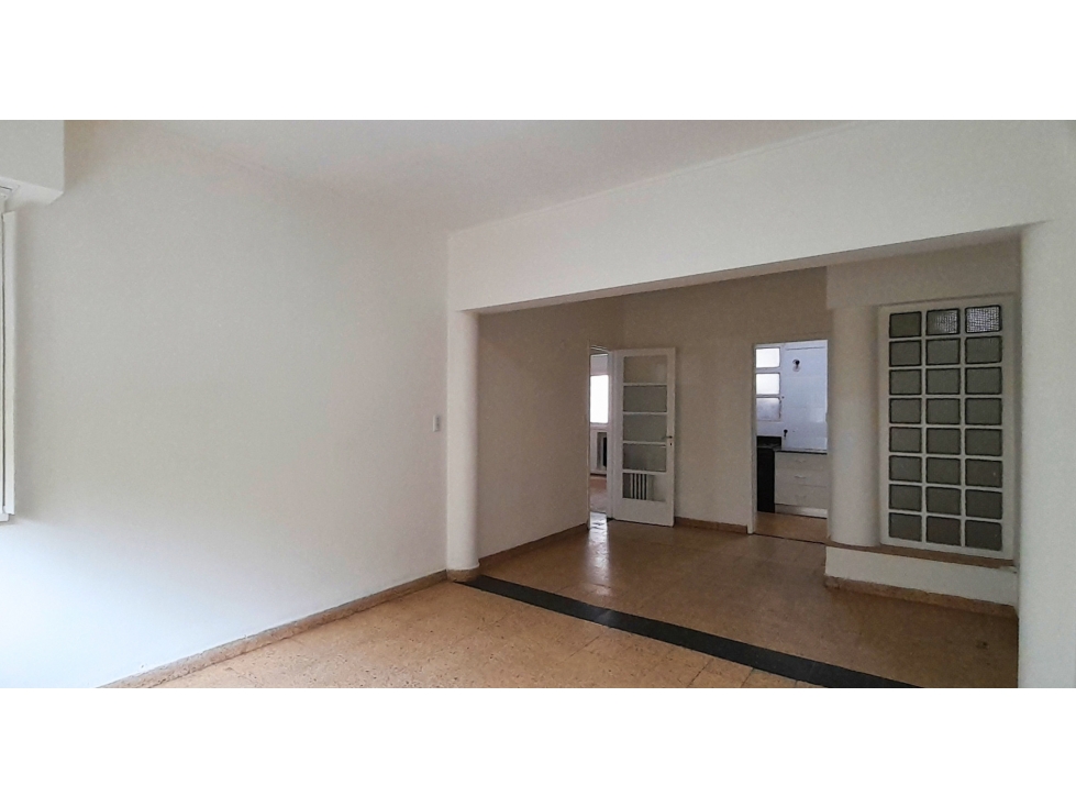 Departamento 3 ambientes con dependencia en alquiler — foto 5