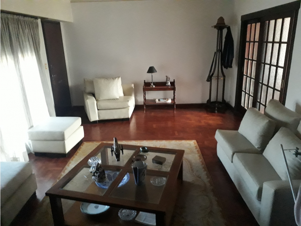 Chalet en venta en una zona exclusiva / Matheu 2200 — foto 3