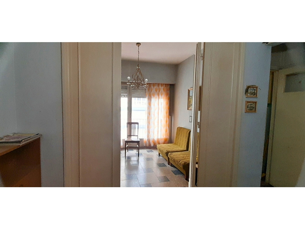 Departamento monoambiente con balcón en venta — foto 3