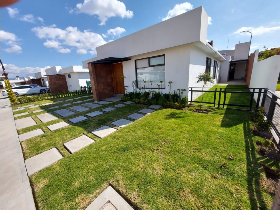VENTA DE CASA DE 1 PISO CON 4 RECAMARAS EN METEPEC