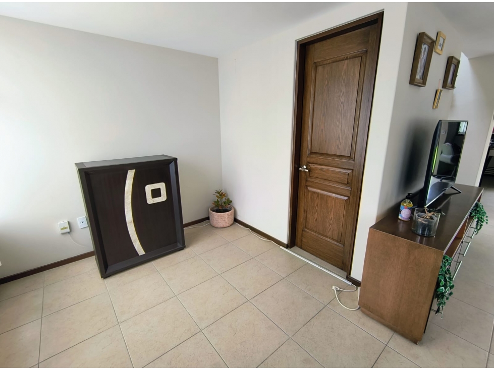 Casa en Venta Modelo Granada Residencial Lomas Virreyes Calimaya - 2