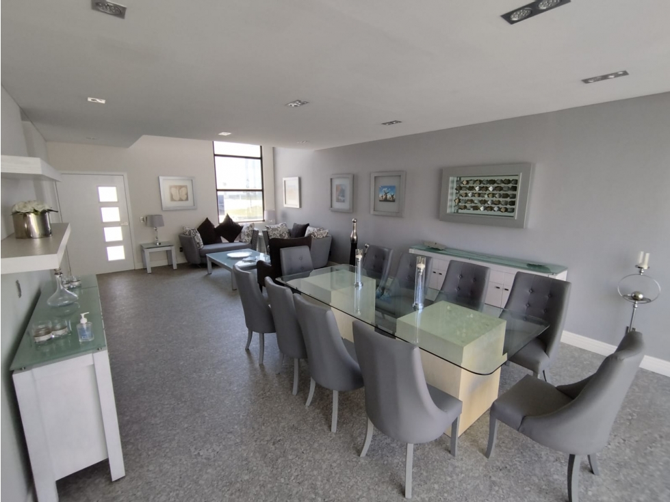 VENTA DE HERMOSA CASA FRENTE A PARQUE BICENTENARIO METEPEC - 5