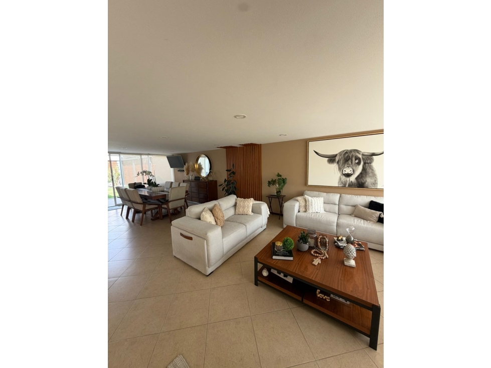 Venta de Casa con 3 Recamaras en Residencial Lomas Virreyes, Calimaya - 4
