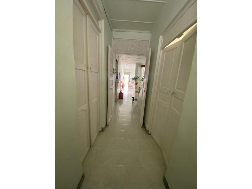SE VENDE CASA FAMILIAR EN EL BARRIO PEREZ, BELLO