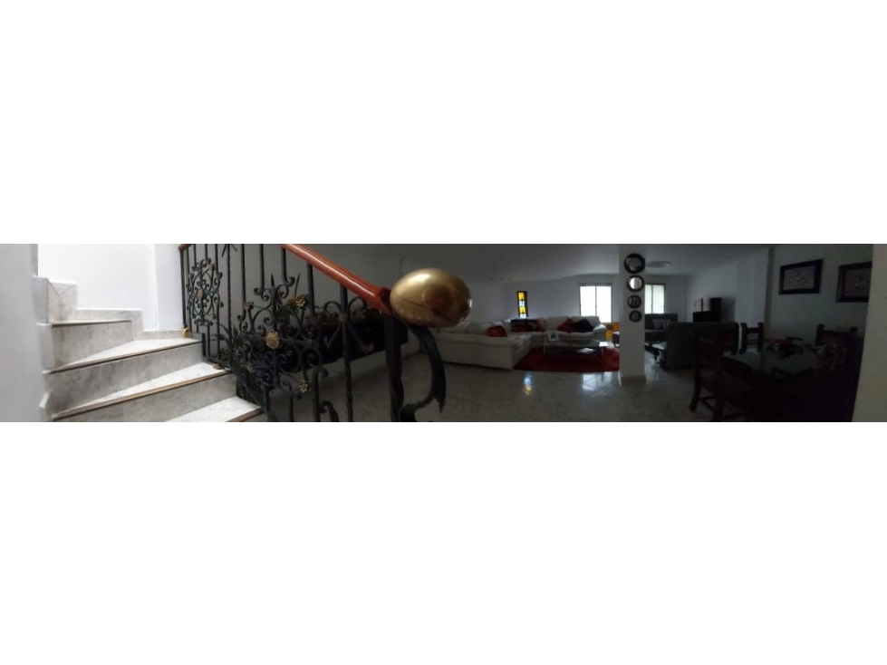 SE VENDE CASA EN LA UNIDAD RESIDENCIAL QUINTAS DEL PALMAR, ENVIGADO