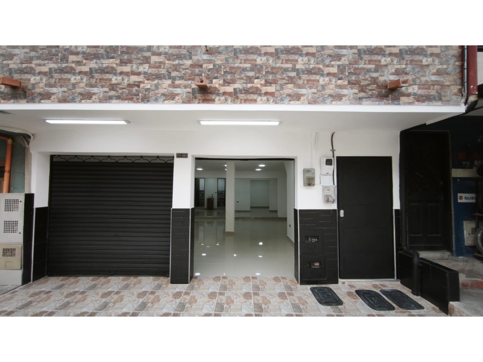 SE VENDE LOCAL EN CASTILLA, MEDELLIN
