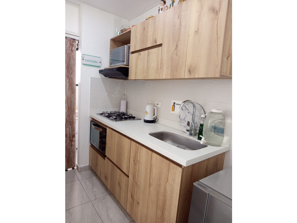 SE VENDE APARTAMENTO EN EL ED. MIXTO BALUARTE, CABAÑITAS, BELLO — foto 3