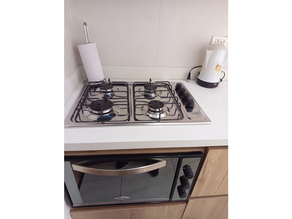 SE VENDE APARTAMENTO EN EL ED. MIXTO BALUARTE, CABAÑITAS, BELLO — foto 4