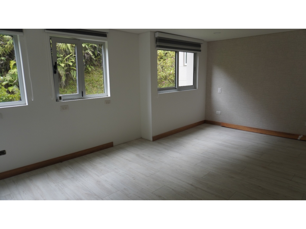 SE VENDE CASA CAMPESTRE EN EL ALTO DE PALMAS, ENVIGADO — foto 6