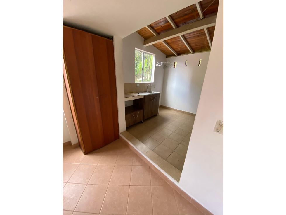 SE ARRIENDA APARTAMENTO EN EL BARRIO SAN SIMON, BELLO — foto 2