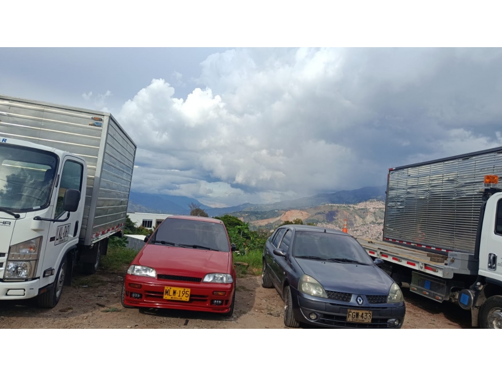 SE VENDE LOTE URBANO EN EL 12 DE OCTUBRE, MEDELLIN — foto 3