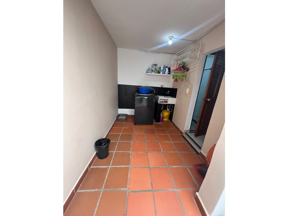 SE VENDE APARTAMENTO EN GRATAMIRA, MEDELLIN — foto 5