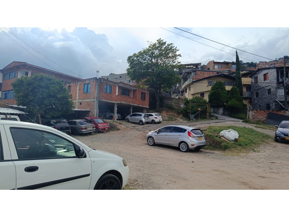 SE VENDE LOTE URBANO EN EL 12 DE OCTUBRE, MEDELLIN — foto 4