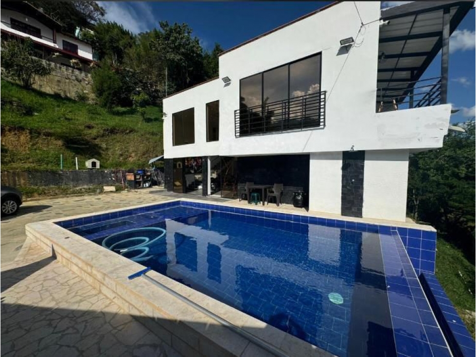 SE VENDE HERMOSA FINCA CAMPESTRE EN PORTACHUELOS — foto 4