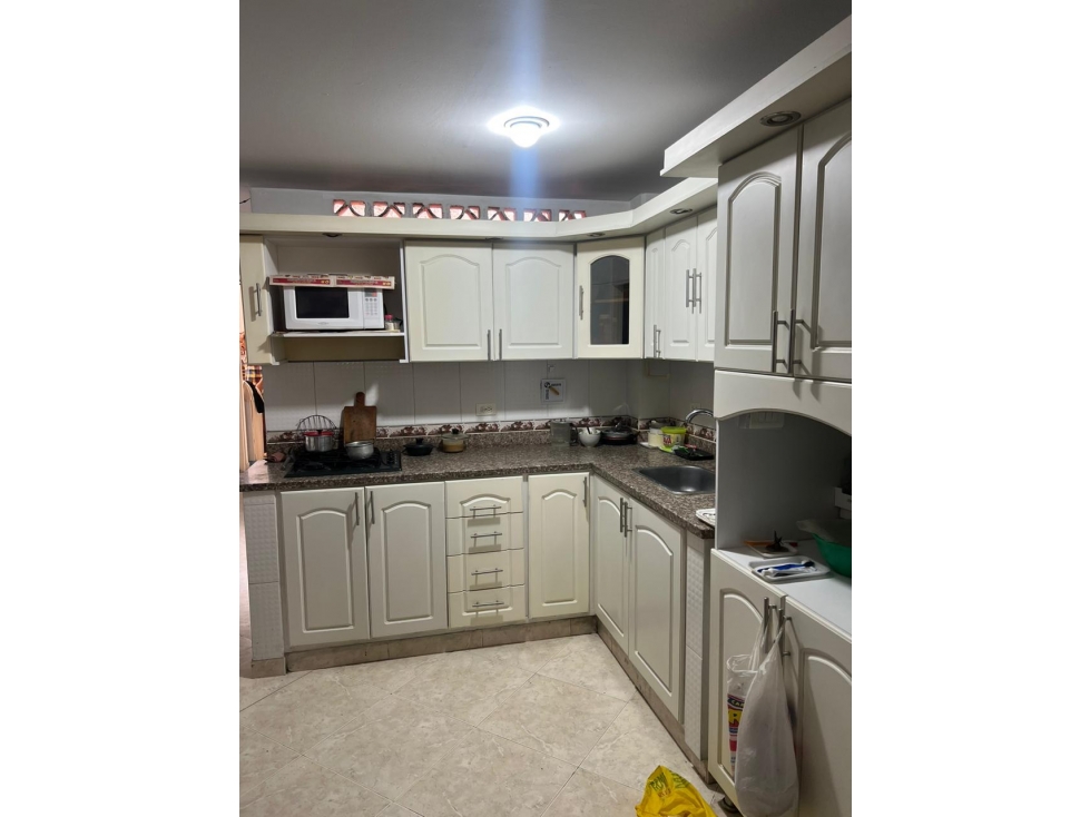 SE VENDE APARTAMENTO EN BARRIO NUEVO, BELLO — foto 3