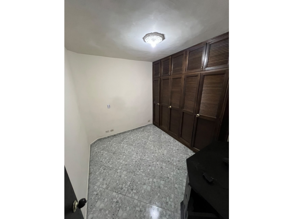 SE ARRIENDA CASA EN CAMPO VALDEZ, MEDELLIN — foto 5