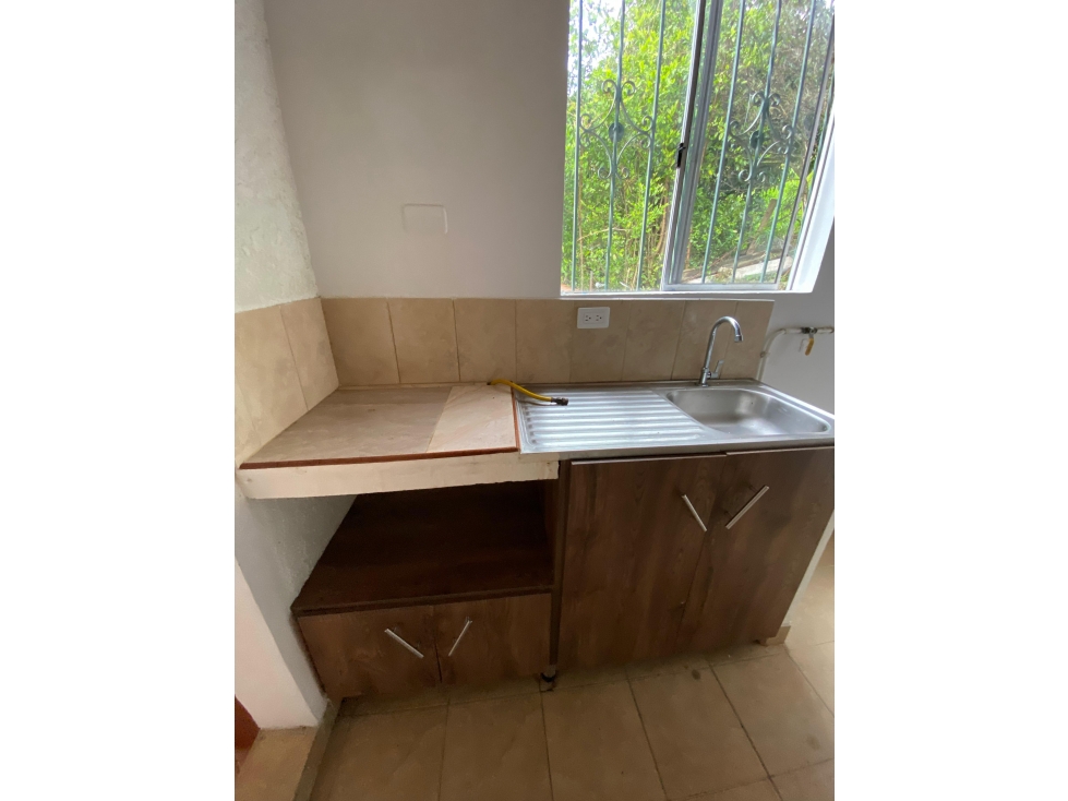 SE ARRIENDA APARTAMENTO EN EL BARRIO SAN SIMON, BELLO — foto 3