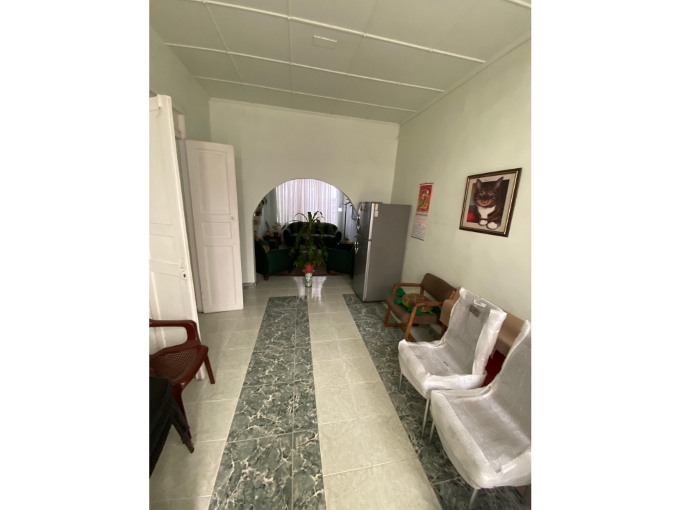 SE VENDE CASA FAMILIAR EN EL BARRIO PEREZ, BELLO — foto 5