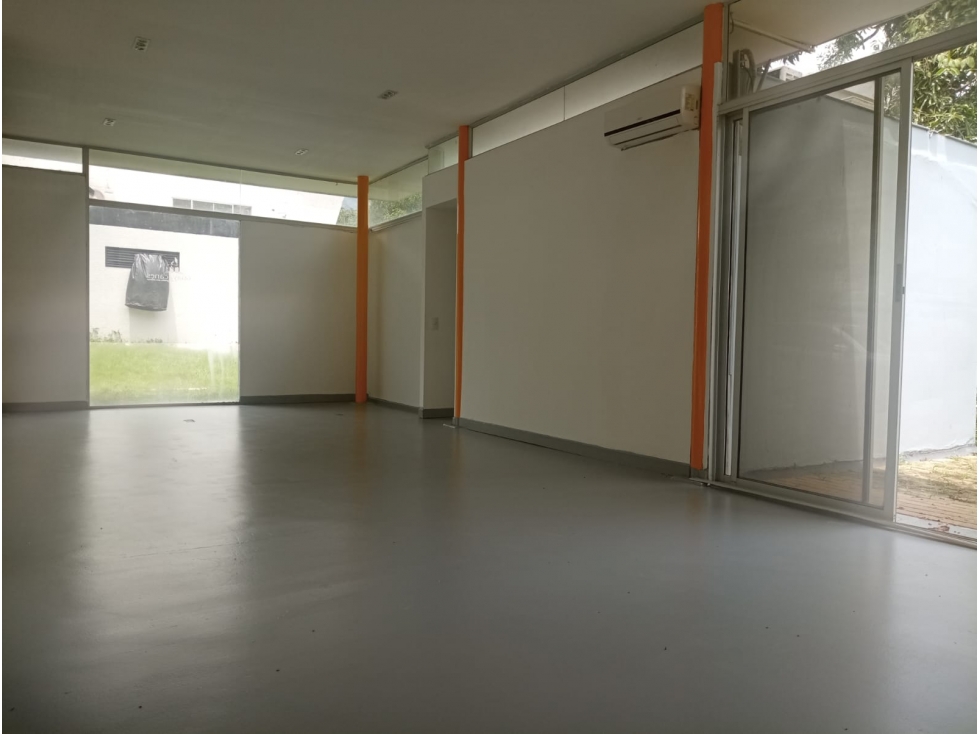SE ARRIENDA LOCAL EN GUAYACANES 2 - SAN JERONIMO - 3