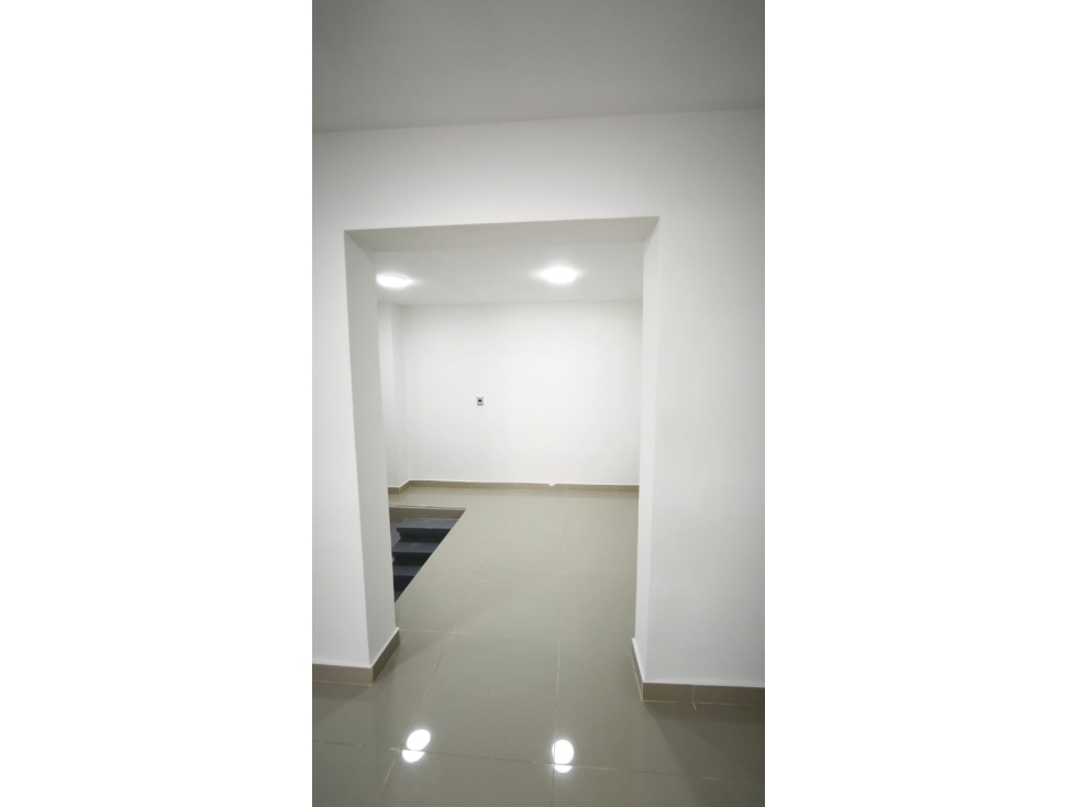 SE VENDE LOCAL EN CASTILLA, MEDELLIN — foto 5
