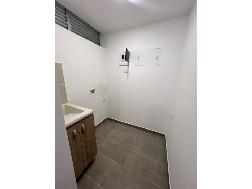 SE ARRIENDA APARTAESTUDIO MODERNO EN RUTA 39, RIONEGRO — foto 6