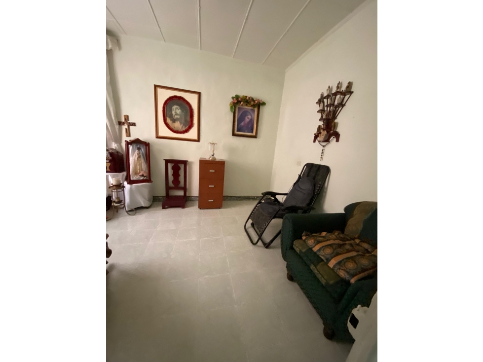 SE VENDE CASA FAMILIAR EN EL BARRIO PEREZ, BELLO — foto 6